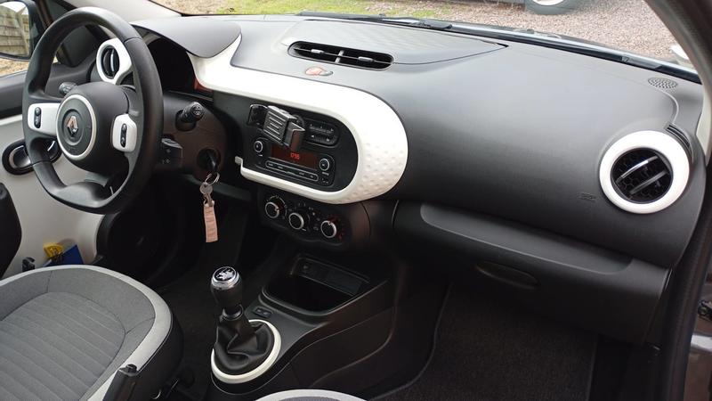 Renault Twingo III 1.0 SCe 65 Zen