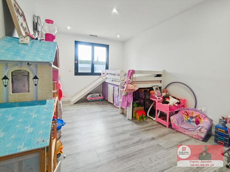 Maison - 115 m² - 5 pièces