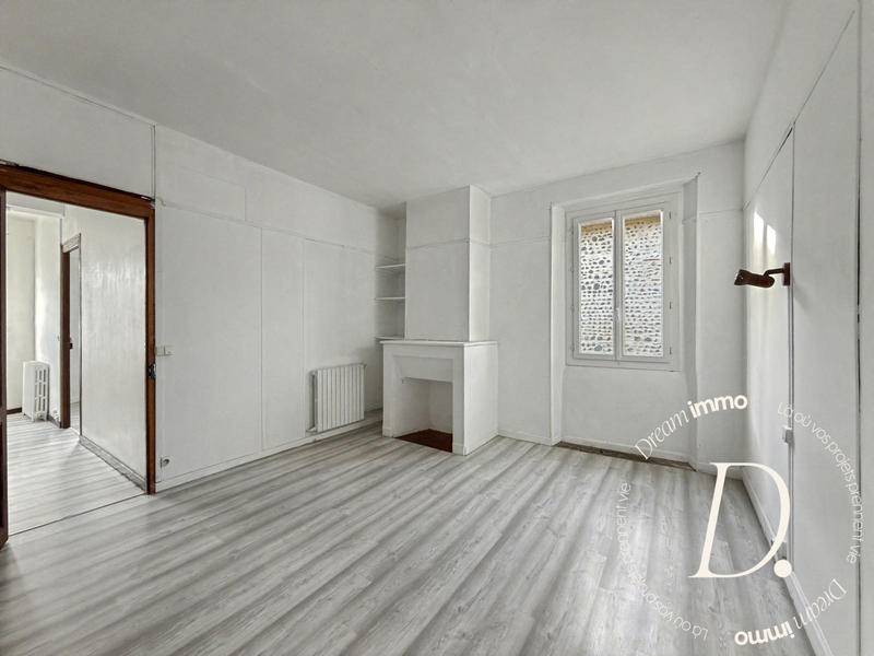 Maison - 105 m² - 4 pièces