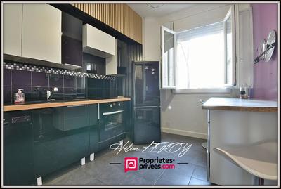 Maison - 76 m² - 4 pièces