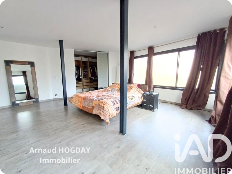 Maison de maîtres - 264 m² - 3 pièces