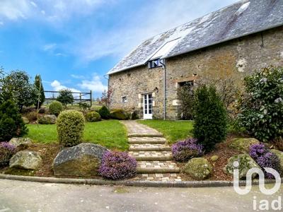 Maison - 332 m² - 11 pièces