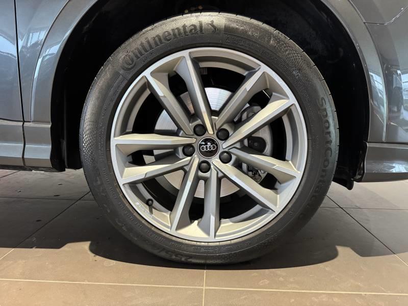 Audi Q3 45 TFSIe 245 ch s tronic 6 s line