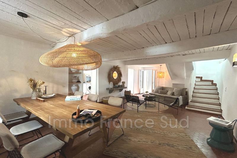 Maison de village - 202 m² - 5 pièces