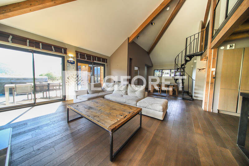 Maison - 150 m² - 5 pièces