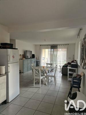 Appartement - 82 m² - 3 pièces