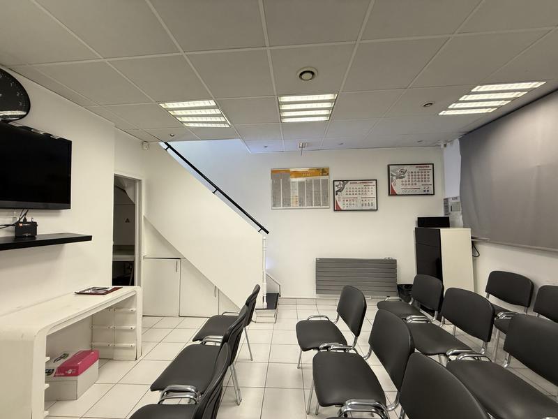 Fonds de commerce - Local commercial - 42 m²