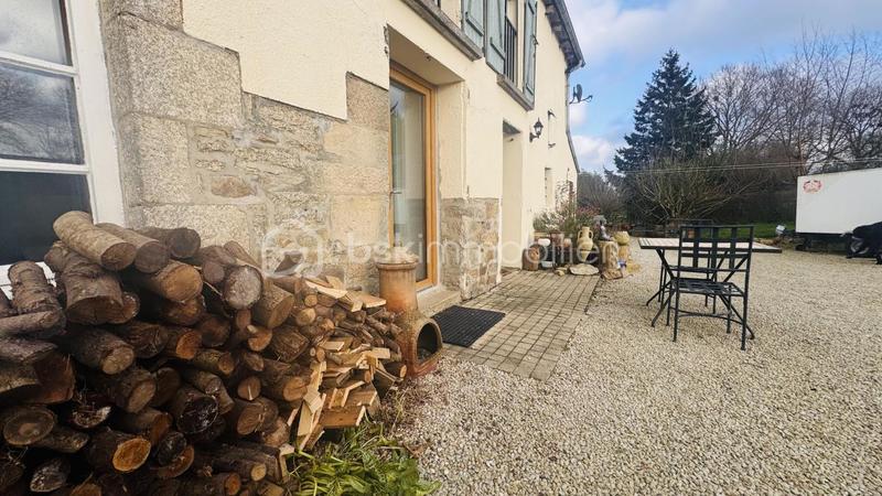 Maison de campagne - 222 m² - 9 pièces