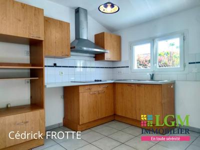 Maison - 61 m² - 3 pièces