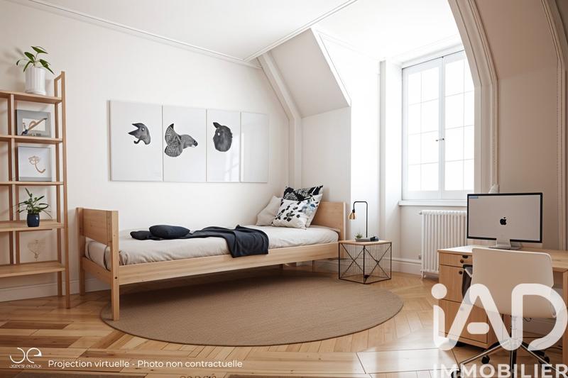 Maison - 289 m² - 10 pièces