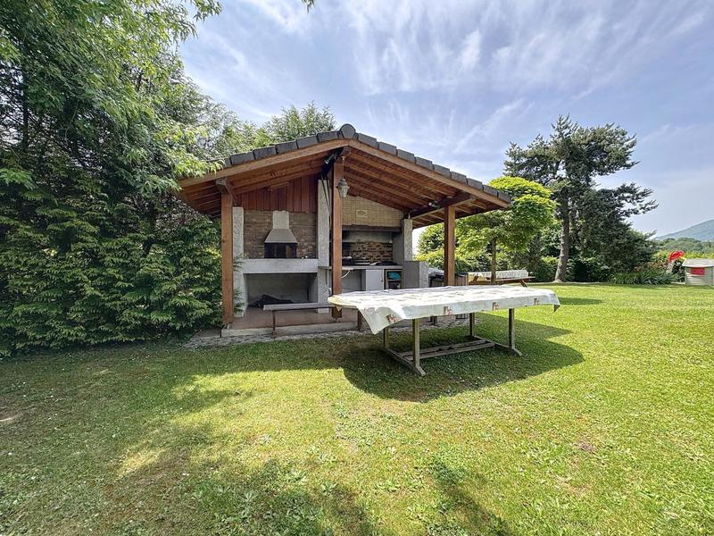 Maison - 225 m² - 5 pièces