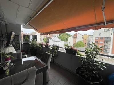 Appartement - 123 m² - 5 pièces