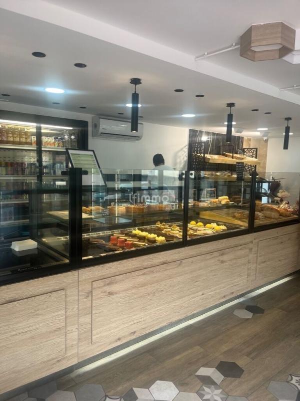 Fonds de commerce - Bureau - 150 m²