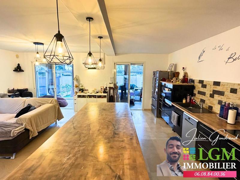 Maison - 170 m² - 4 pièces