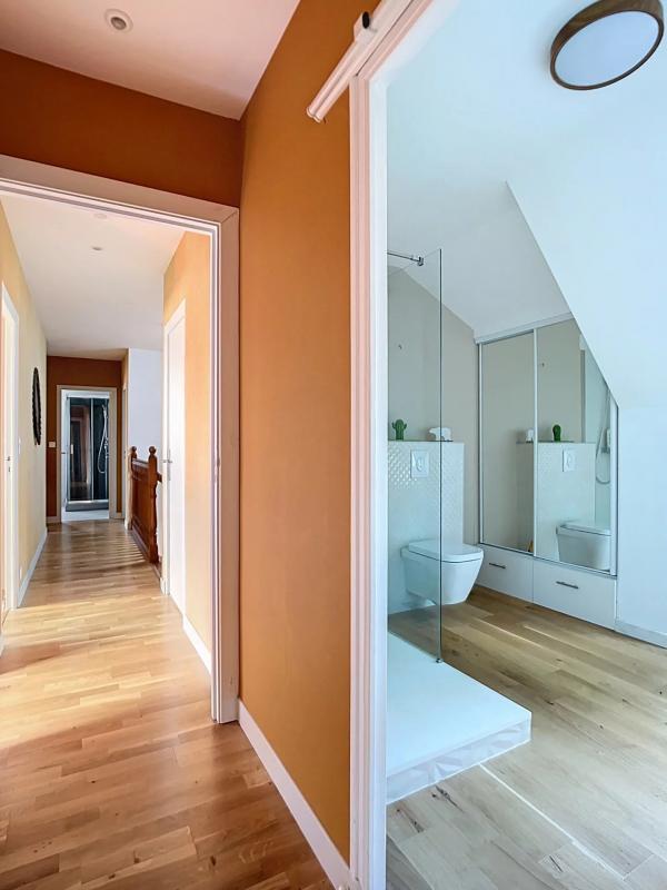 Maison - 198 m² - 7 pièces