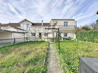 Maison - 134 m² - 5 pièces