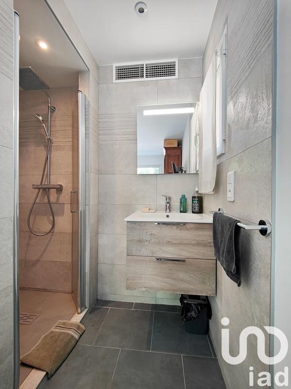 Maison - 194 m² - 7 pièces