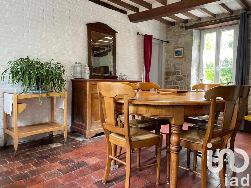 Maison - 180 m² - 6 pièces