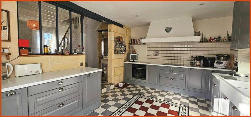 Maison - 175 m² - 7 pièces