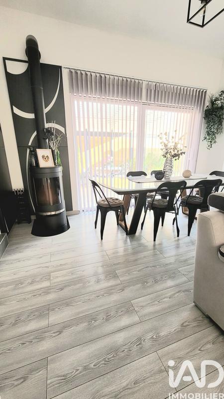 Maison - 97 m² - 4 pièces