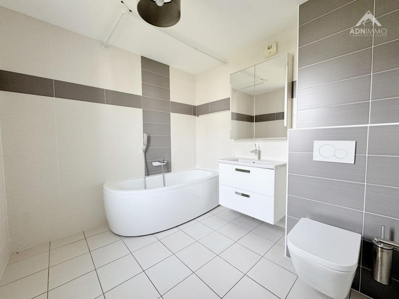 Appartement - 133 m² - 4 pièces