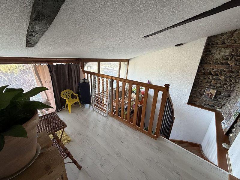 Immeuble - 143 m² - 2 pièces