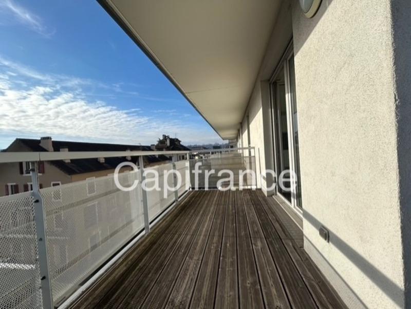 Appartement - 121 m² - 4 pièces