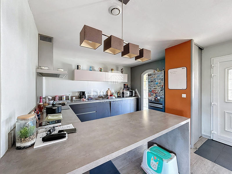 Maison - 104 m² - 4 pièces