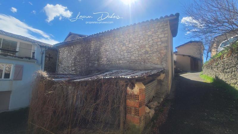 Grange - 100 m² - 2 pièces