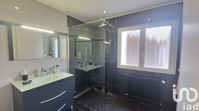 Maison - 184 m² - 7 pièces