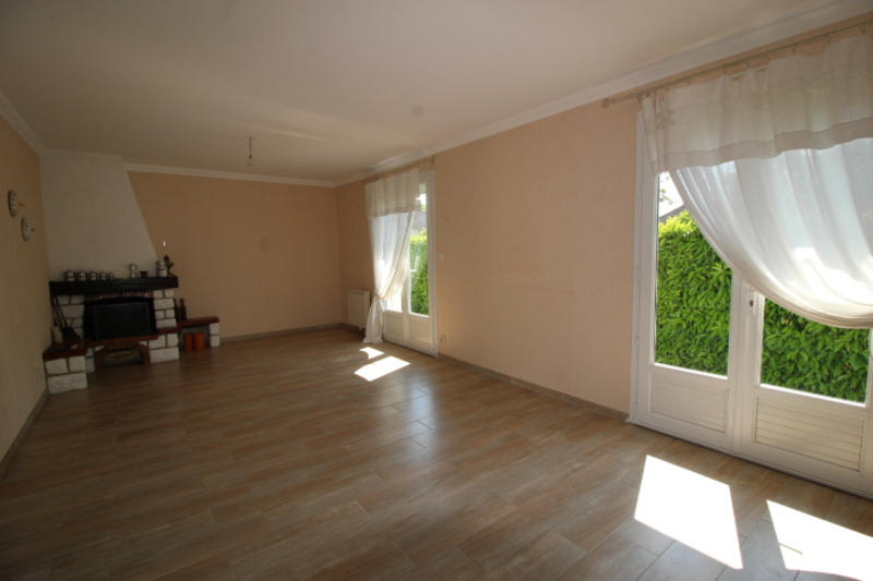 Maison - 76 m² - 6 pièces