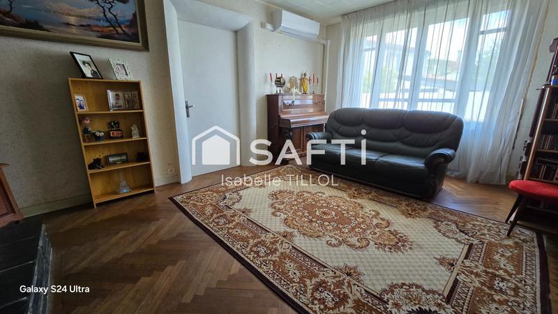 Maison - 93 m² - 4 pièces