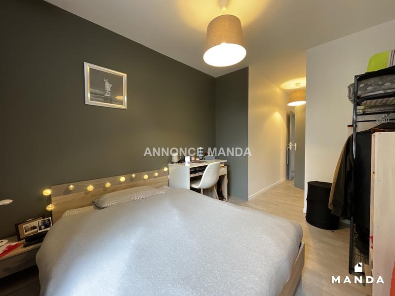 Chambre - 15 m² - 7 pièces