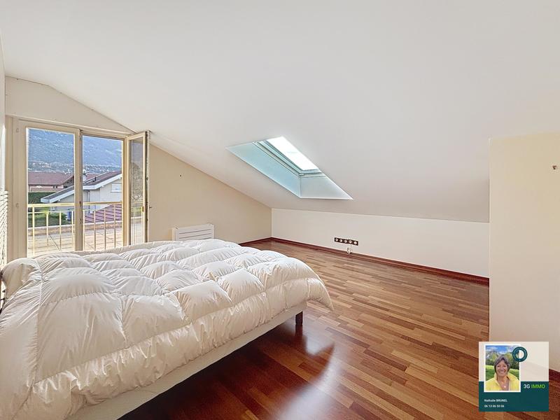 Villa - 250 m² - 10 pièces