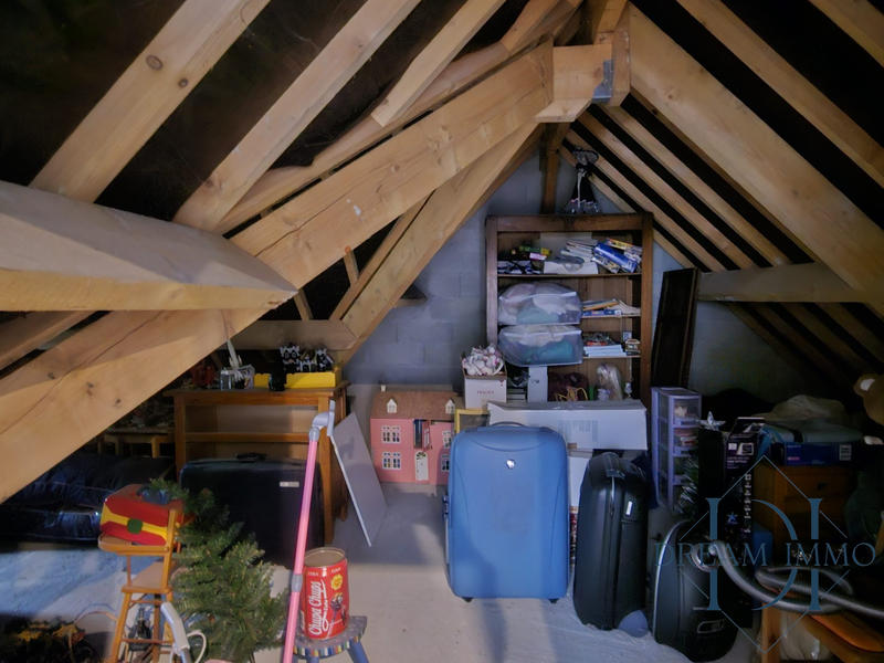 Maison traditionnelle - 120 m² - 6 pièces