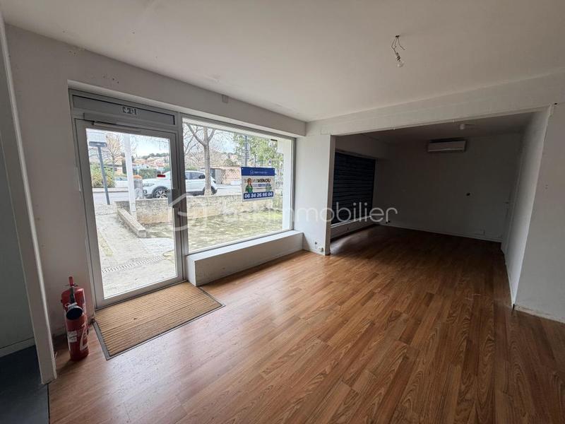 Bureau - 60 m² - 2 pièces