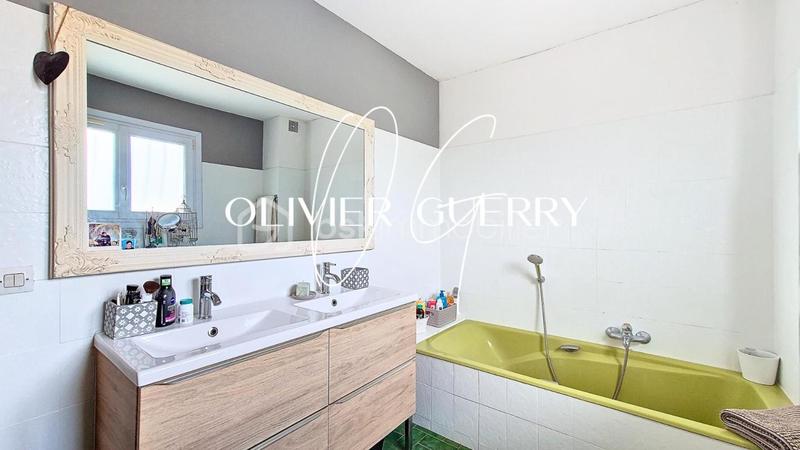 Villa - 148 m² - 6 pièces