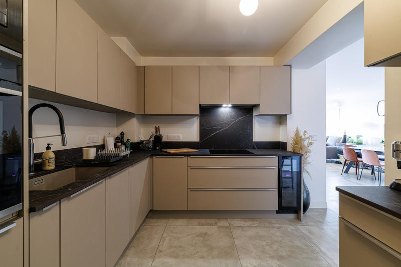 Appartement - 96 m² - 4 pièces