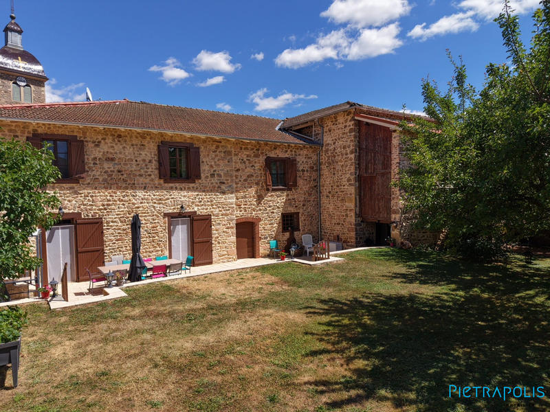 Maison ancienne - 221 m² - 8 pièces