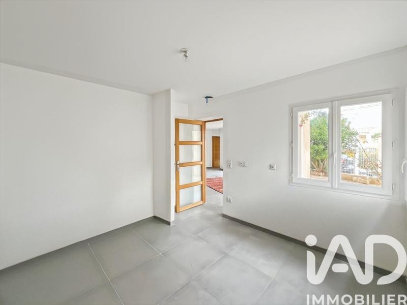 Maison - 94 m² - 4 pièces
