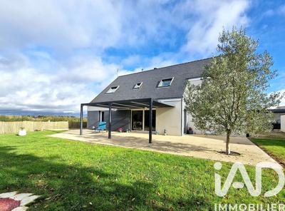 Maison - 129 m² - 6 pièces