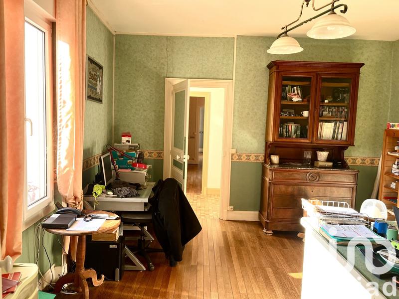 Maison - 180 m² - 7 pièces