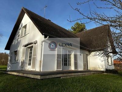 Maison - 158 m² - 6 pièces