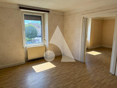 Appartement - 91 m² - 5 pièces