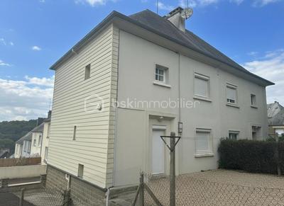 Maison - 75 m² - 5 pièces