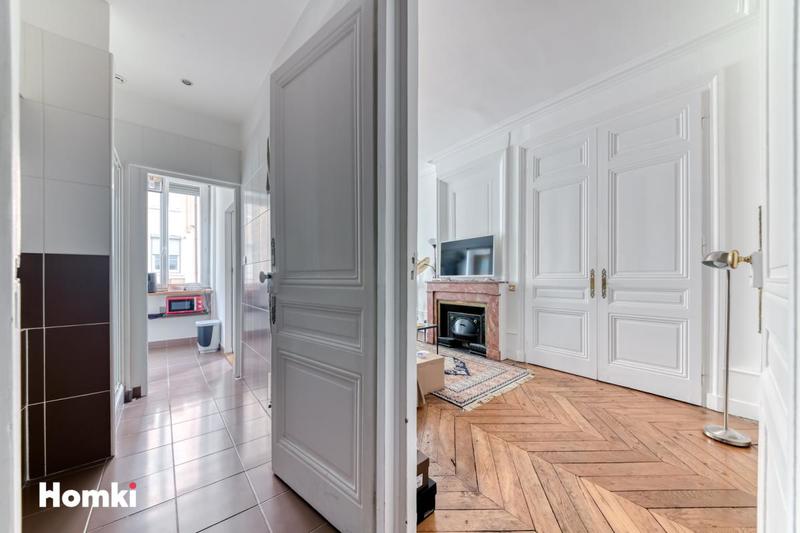 Appartement - 190 m² - 7 pièces