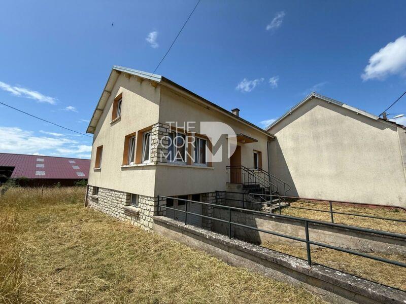 Maison - 102 m² - 4 pièces