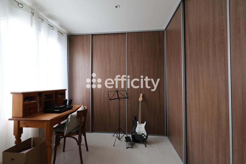 Villa - 111 m² - 4 pièces