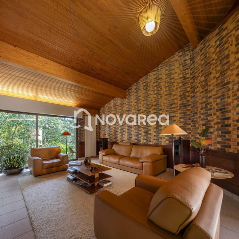 Maison - 163 m² - 5 pièces