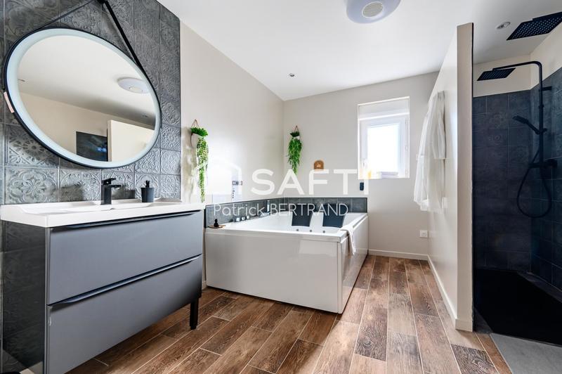 Maison de maîtres - 319 m² - 7 pièces